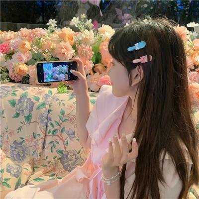 不倒翁的奇幻旅程海报